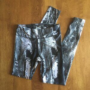 Under Armour HeatGear leggings S